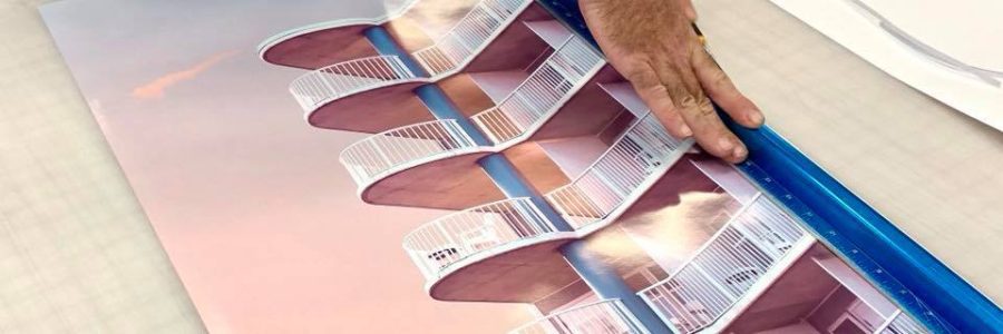 trimming custom printed large format photo print